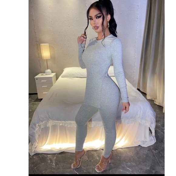 'SHEIN' Split Hem Form Fitted Tee and Leggings Set - Picture 3 of 4